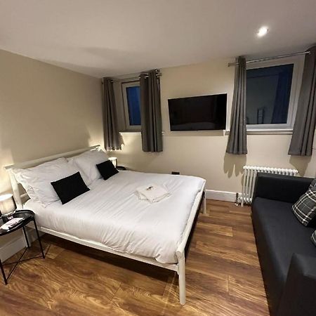 Modern Double Room With Sofa Edimburgo Exterior foto